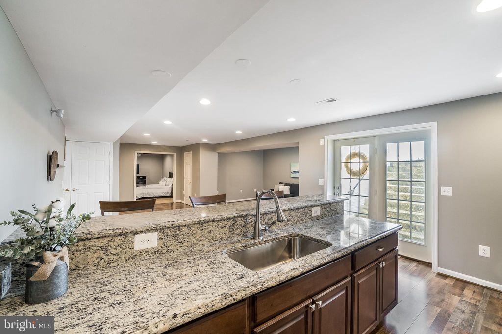 3 Chandler Ct, Fredericksburg, VA 22405