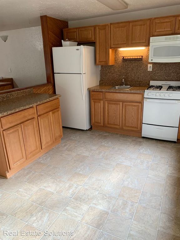 2906 Willow St, Anchorage, AK 99517