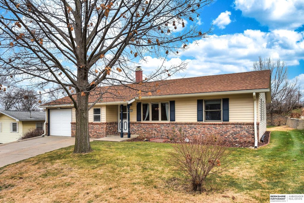 16 Virginia Hills Rd, Council Bluffs, IA 51503 Trulia