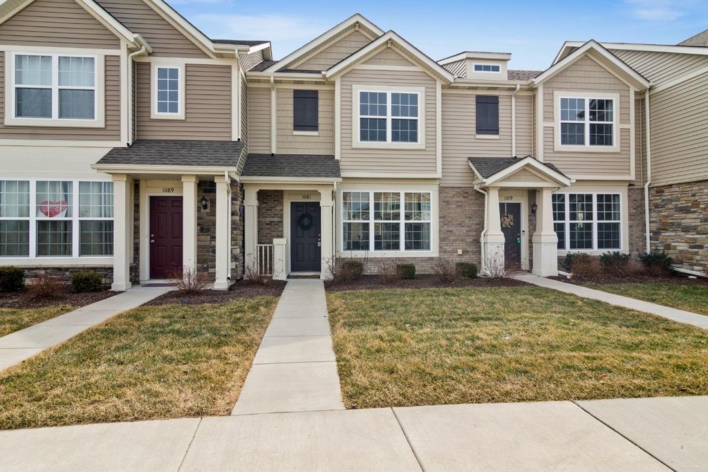 1081 E  117th Pl, Crown Point, IN 46307