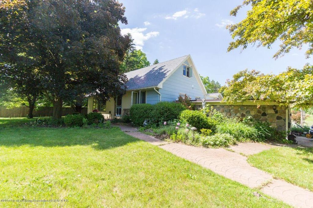 5207 E Gresham Hwy, Potterville, MI 48876 Trulia