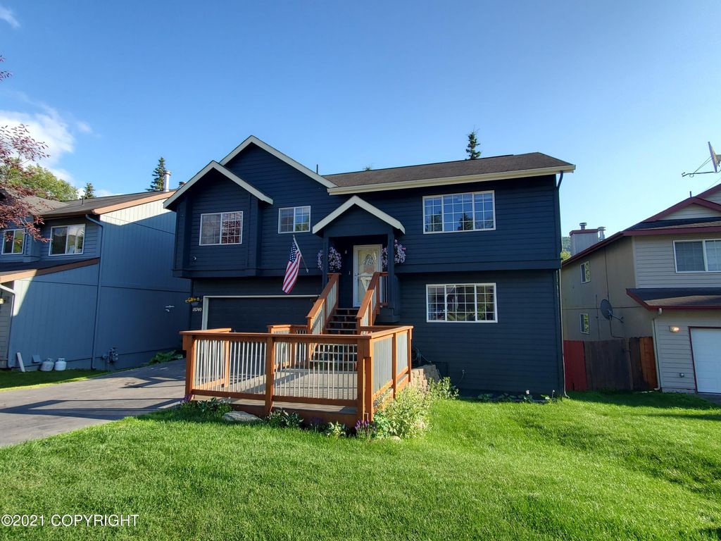 18740 Katelyn Cir, Eagle River, AK 99577