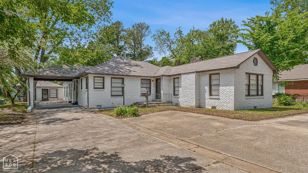 1209 N 6th St, Blytheville, AR 72315 - See Est. Value, Schools & More 1209 N 6th St, Blytheville, AR 72315 - See Est. Value, Schools & More