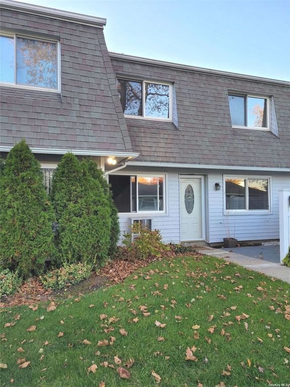 14 Storm Drive UNIT B, Holtsville, NY 11742 Trulia