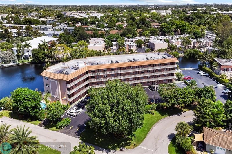 801 NE 18th Ct #207, Fort Lauderdale, FL 33305