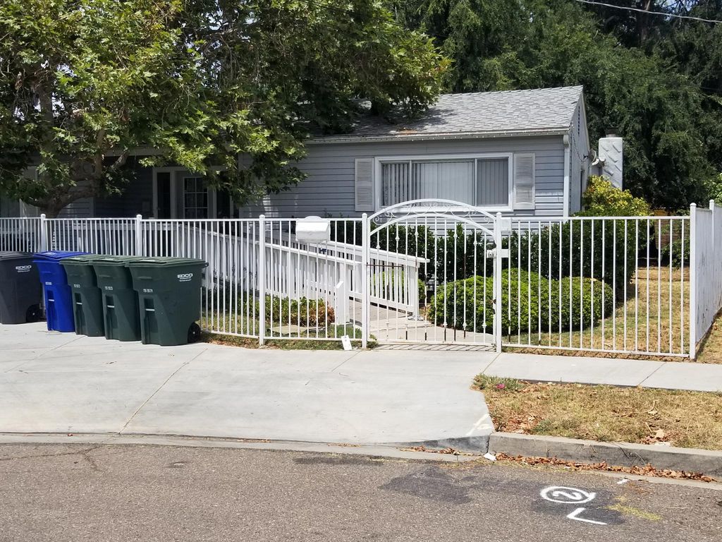 386 Sandy St, El Cajon, CA 92020
