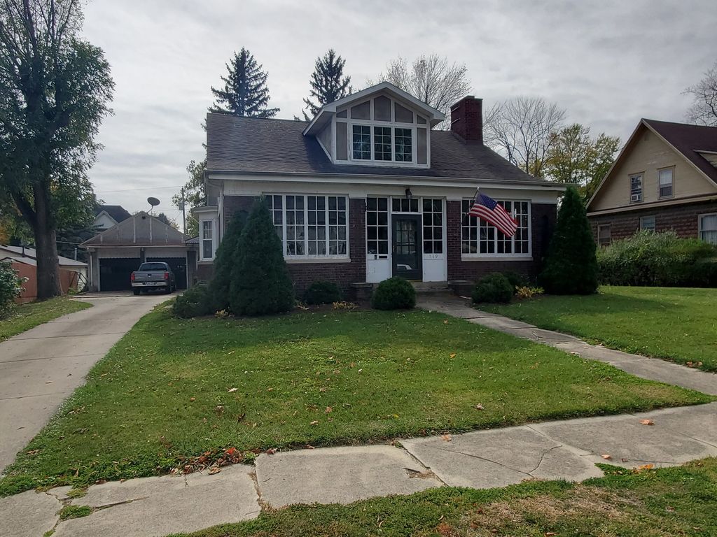 519 E Lincoln St, Hoopeston, IL 60942 3 Bed, 3 Bath SingleFamily