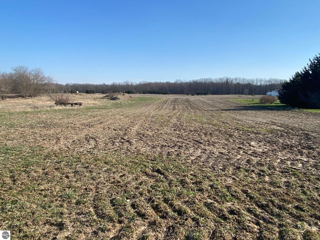 1378 E Walton Rd, Shepherd, MI 48883 Trulia