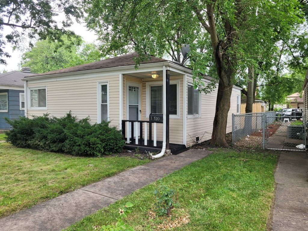 12520 S Elizabeth St, Riverdale, IL 60827