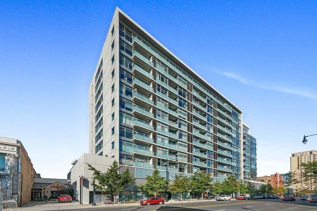 1620 S Michigan Ave #312, Chicago, IL 60616