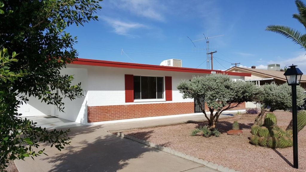 2206 E Baywood Ave, Mesa, AZ 85204
