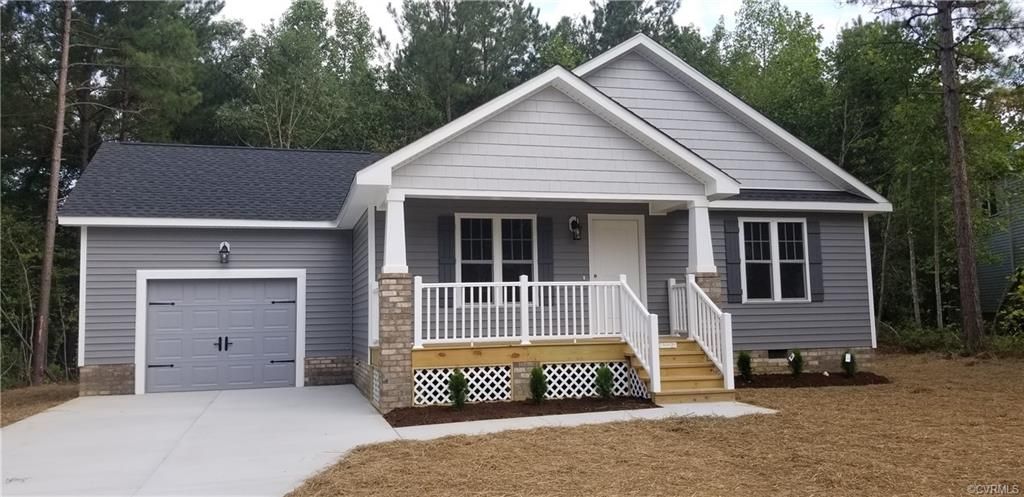 5825 Baileys Path Rd, Petersburg, VA 23803