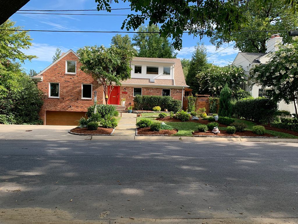 5303 Elliott Rd, Bethesda, MD 20816
