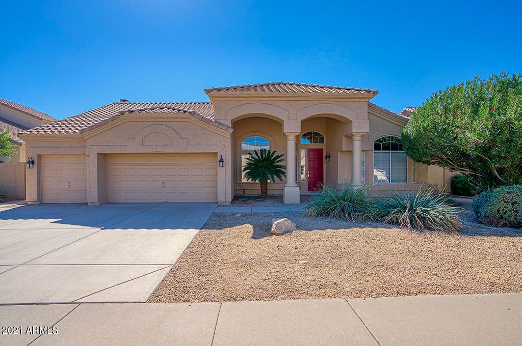 5583 W Orchid Ln, Chandler, AZ 85226
