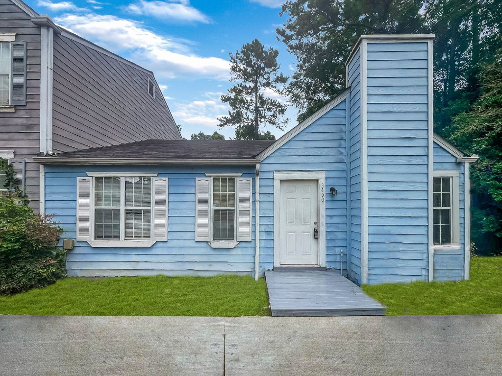 3450 Kingswood Run, Decatur, GA 30034
