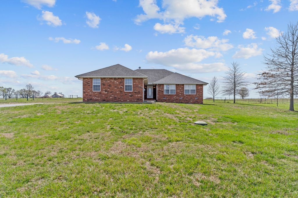11790 West Farm Rd 76, Ash Grove, MO 65604 Trulia