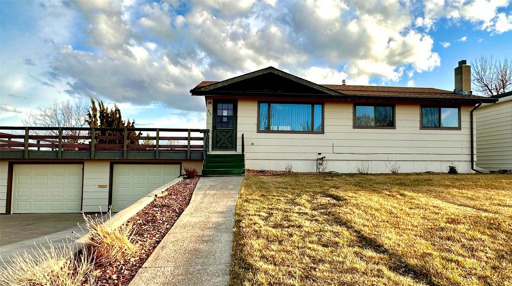 632 33rd Ave NE, Great Falls, MT 59404