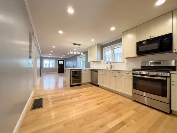 158 Cornell St #2, Roslindale, MA 02131