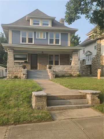 2618 Victor St, Kansas City, MO 64128
