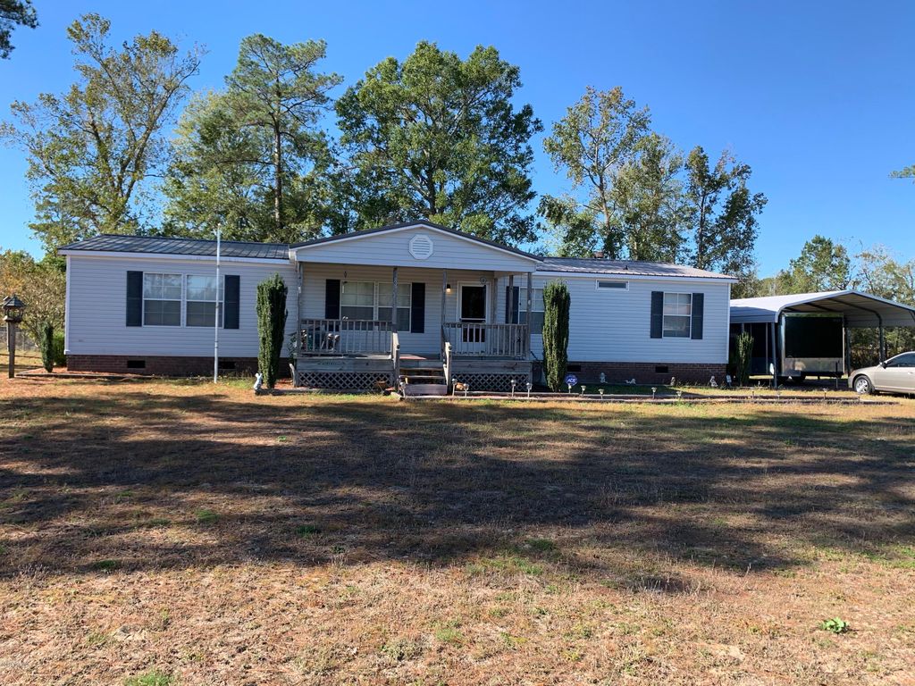 886 Natmore Rd, Kelly, NC 3 Bed, 2 Bath Mobile / Manufactured 22