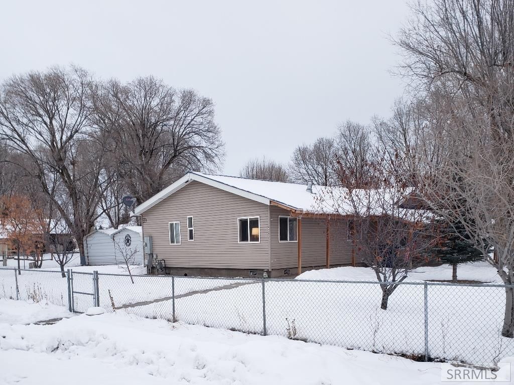 945 W 3rd S, Saint Anthony, ID 83445 Trulia