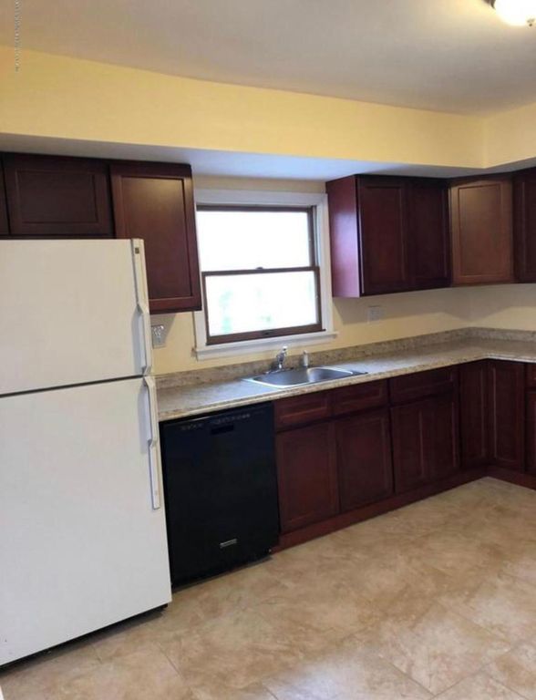 110 Moffett St 2 Staten Island Ny 10312 Trulia 110 Moffett St 2 Staten Island Ny, Island Kitchen Staten Nyc