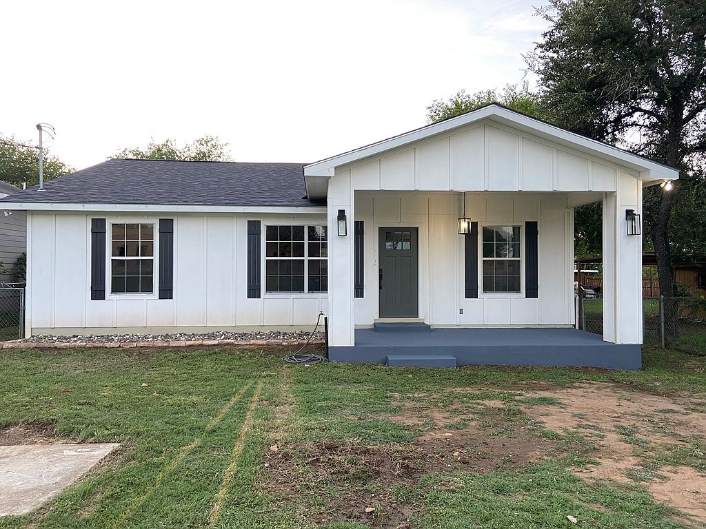 1313 Main St, Jourdanton, TX 78026 Trulia