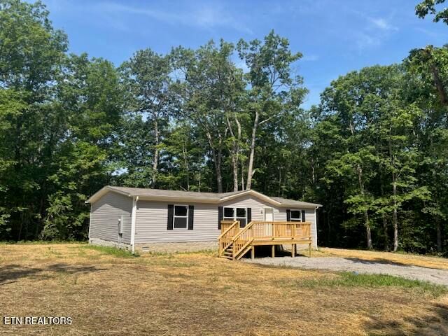3027 Ocalala Trl, Crossville, TN 38572