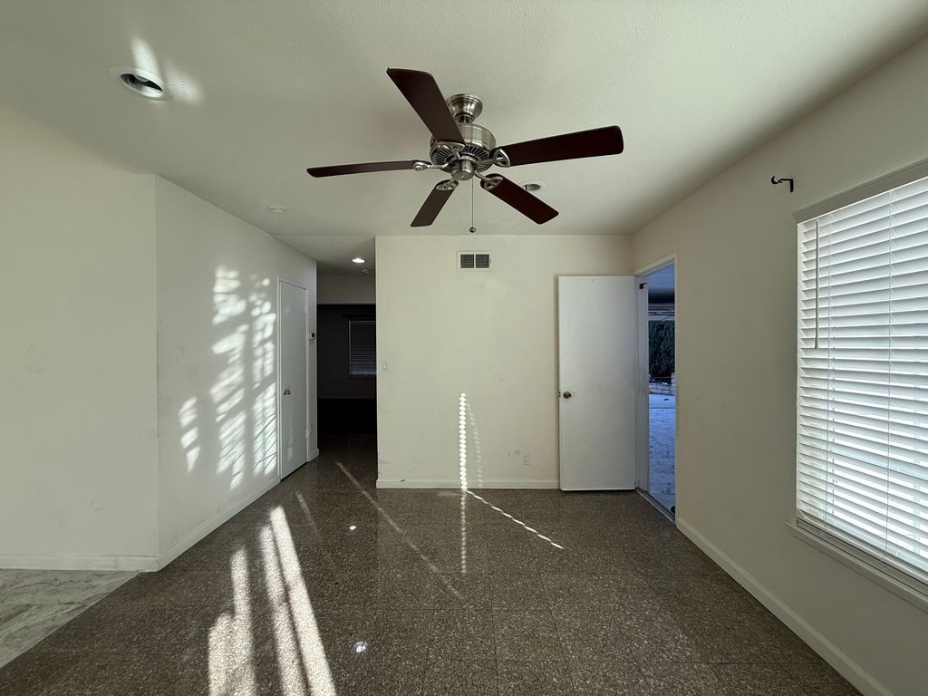 Casa en Renta 2 Beds 2 Baths