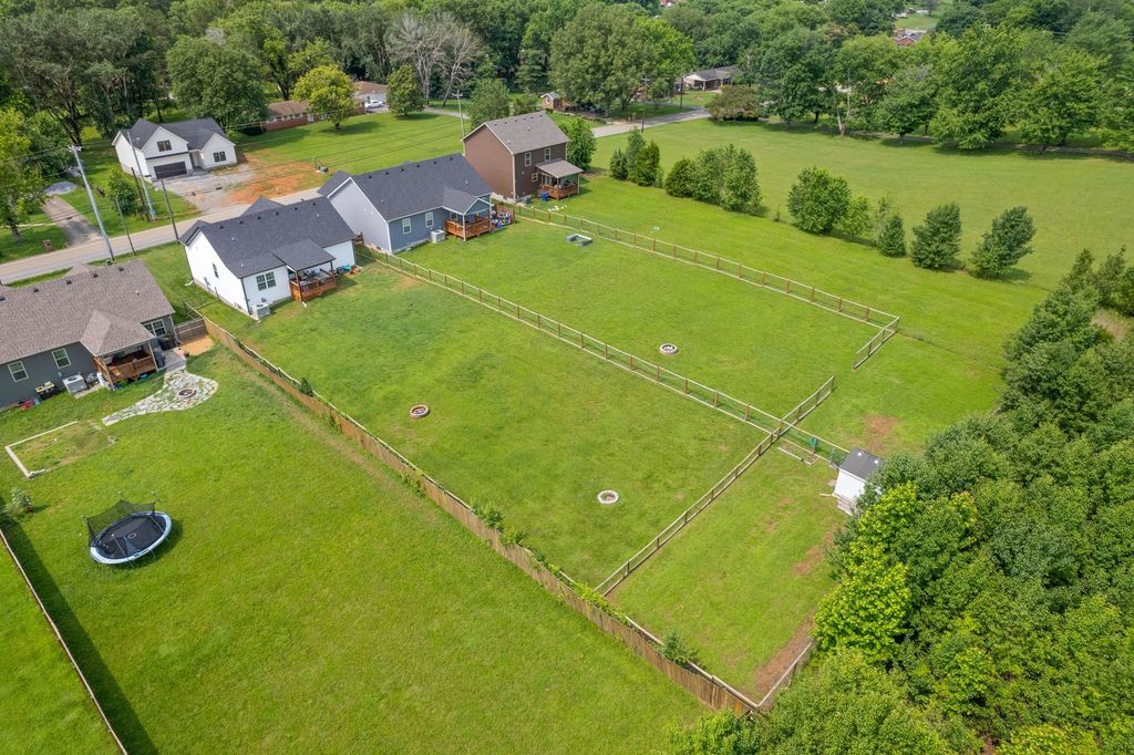 313 Peterson Ln, Clarksville, TN 37040 MLS# 2964001 Trulia