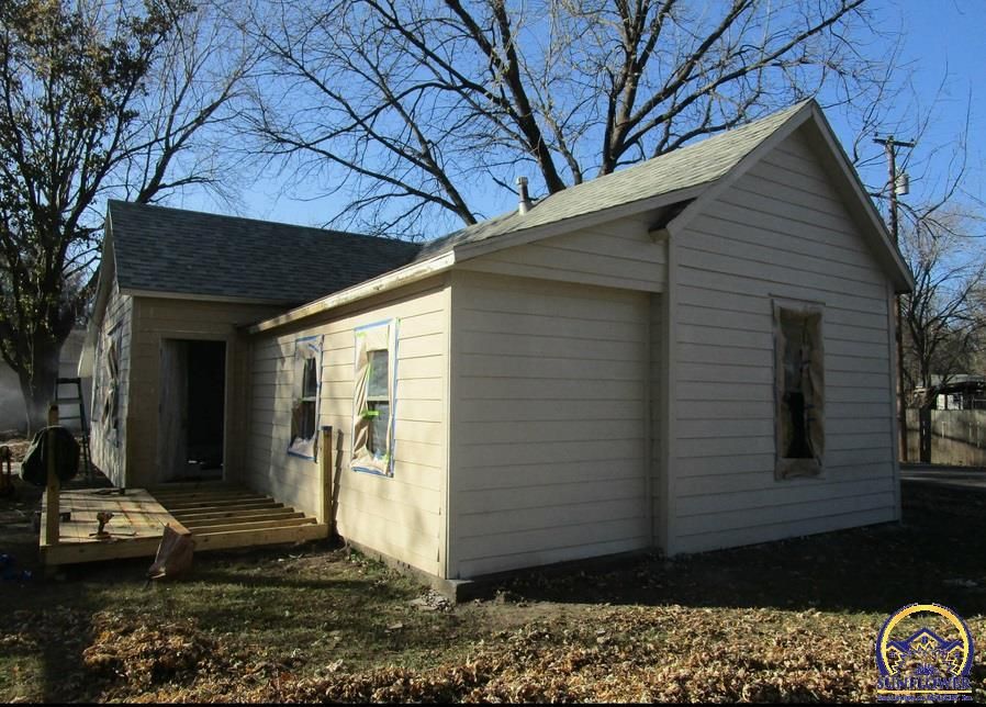 1835 NW Tyler St, Topeka, KS 66608 Trulia 1835 NW Tyler St, Topeka, KS 66608 Trulia