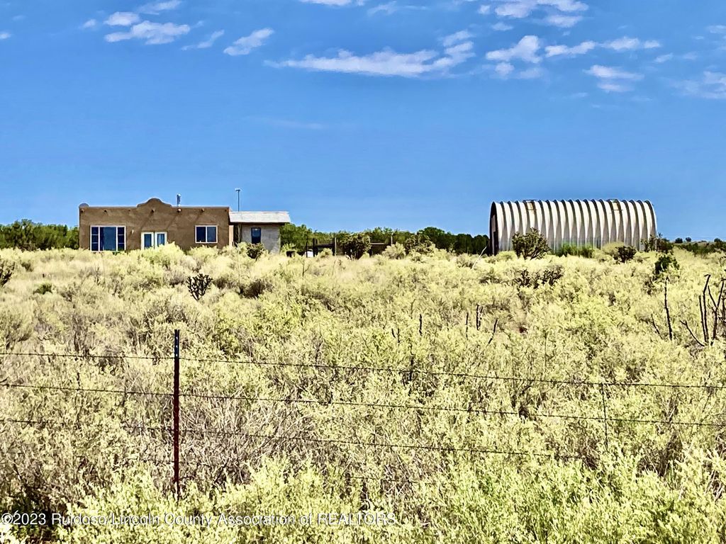 420 Fence Line Rd, Ancho, NM 88301