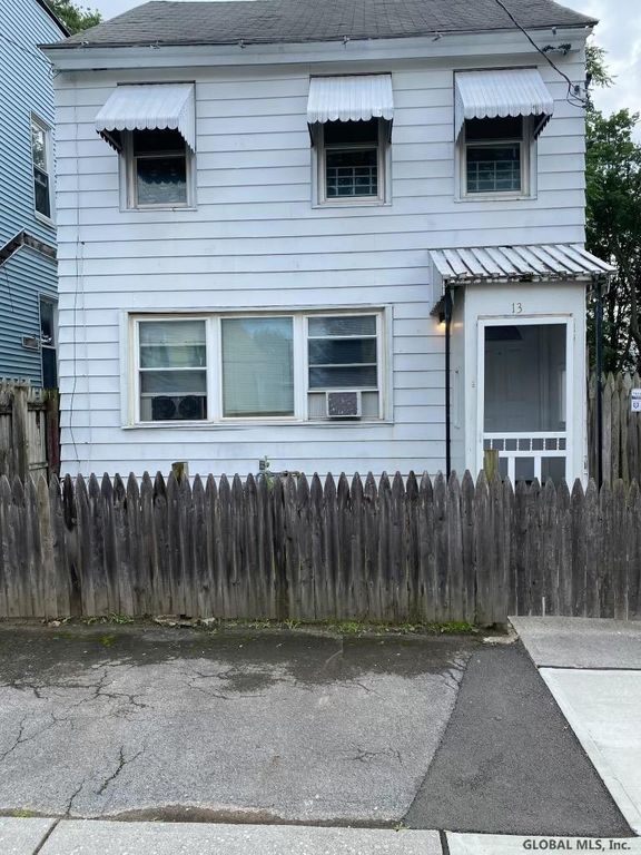 13 Judson St, Albany, NY 12206