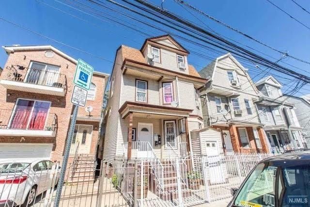 71 Delavan Ave #1, Newark, NJ 07104