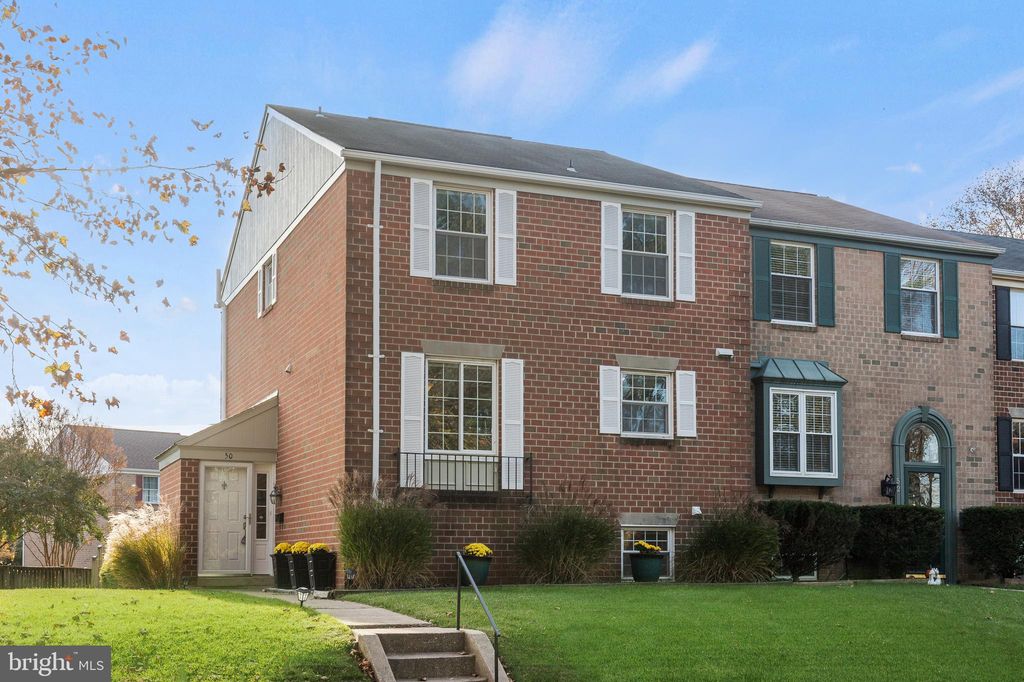 50 Blondell Ct, Lutherville Timonium, MD 21093