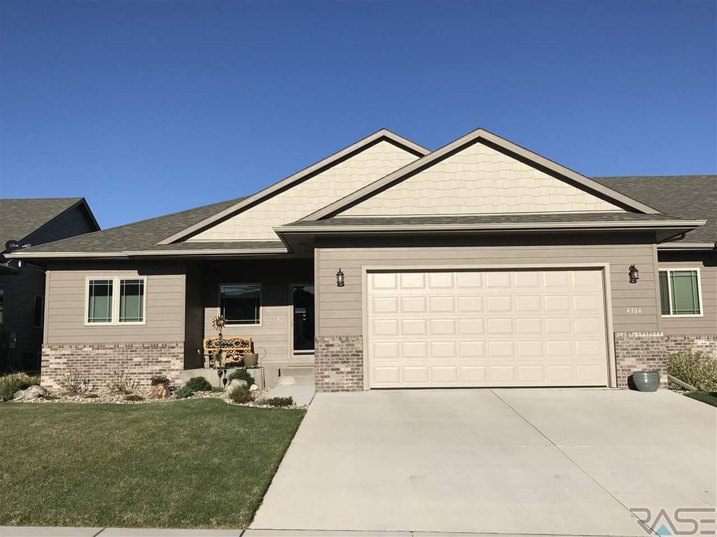 4304 S Banyan Ave, Sioux Falls, SD 57110 Trulia