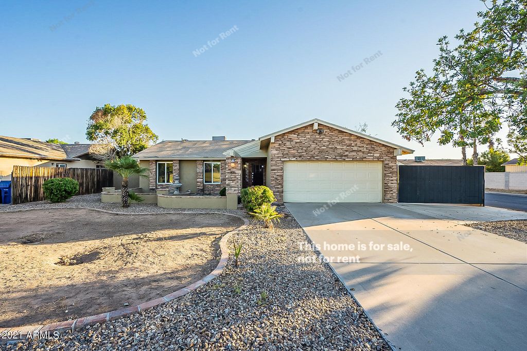 2051 E Pueblo Ave, Mesa, AZ 85204
