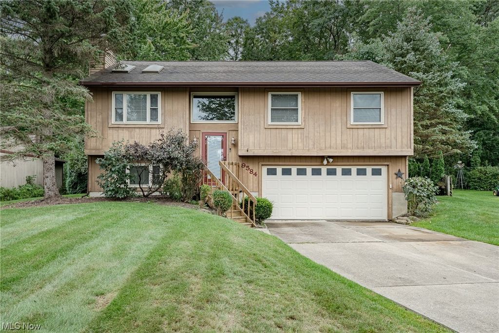 9584 Hoose Rd, Mentor, OH 44060 See Est. Value, Schools & More