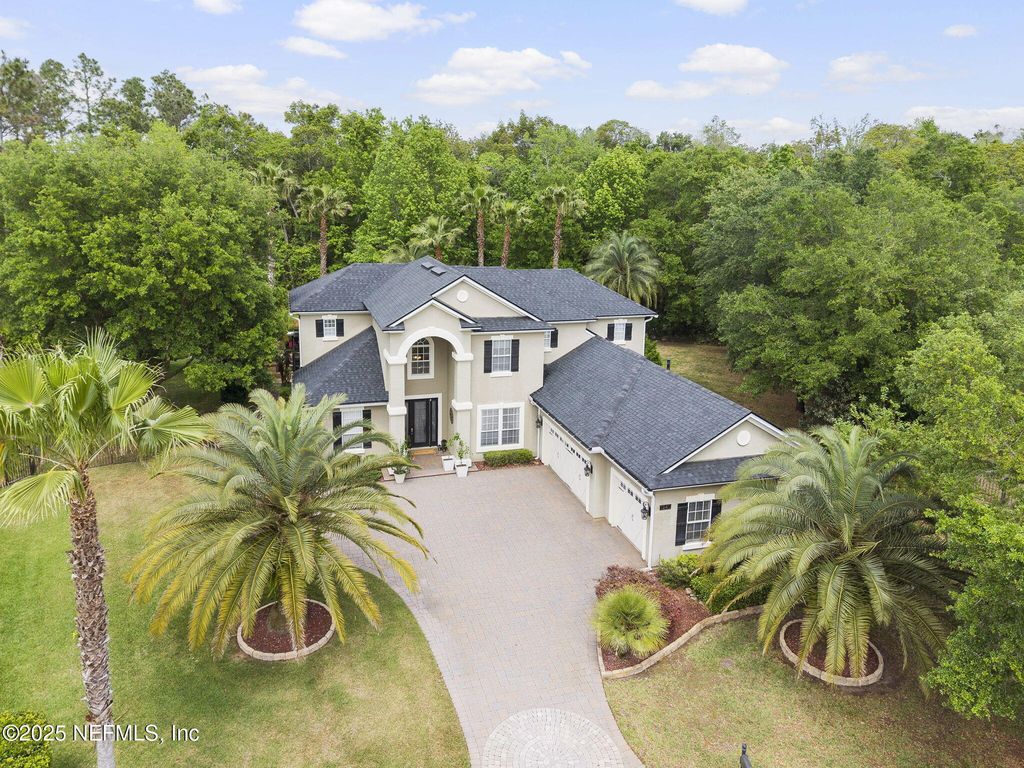 1940 DUMFRIES Court, Saint Johns, FL 32259