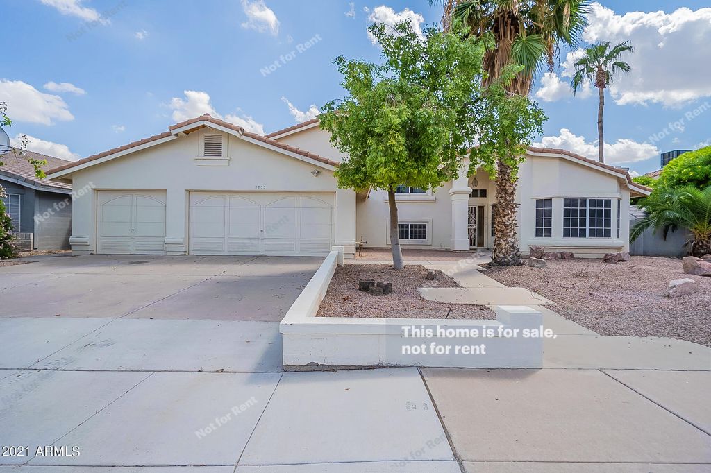 2835 W Calle Del Norte Dr, Chandler, AZ 85224