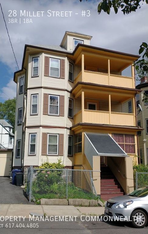 28 Millet St #3, Dorchester Center, MA 02124