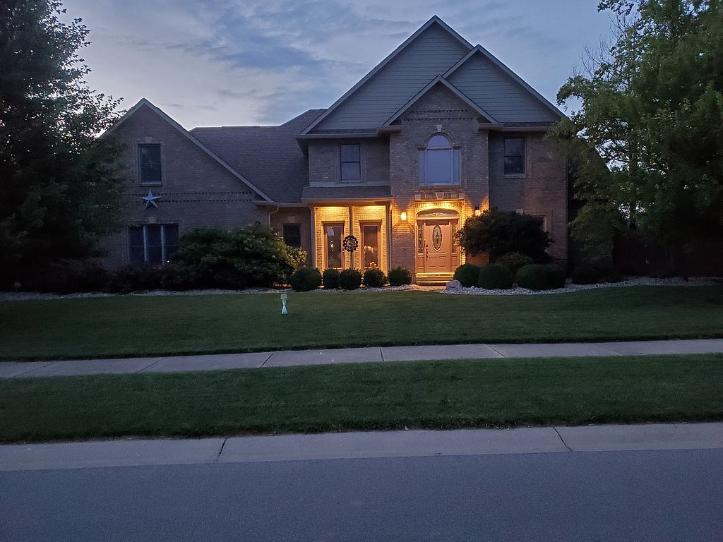 13821 N Layton Mills Ct, Camby, IN 46113