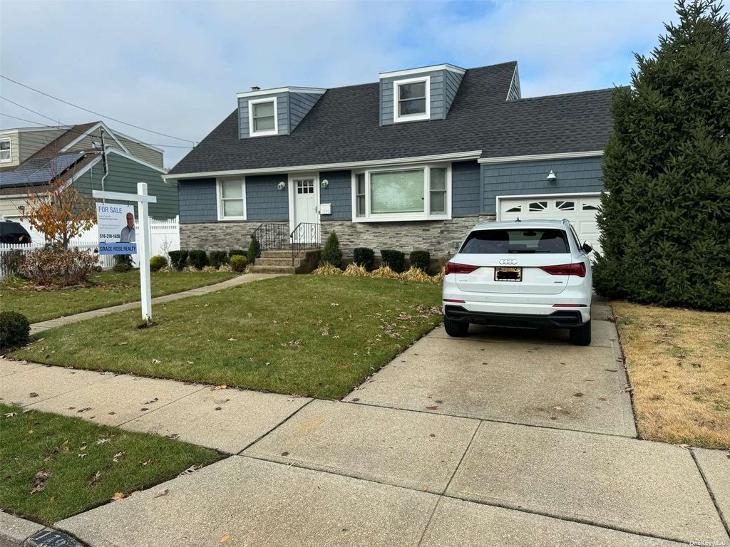 179 N Hawthorne Street, Massapequa, NY 11758 Trulia