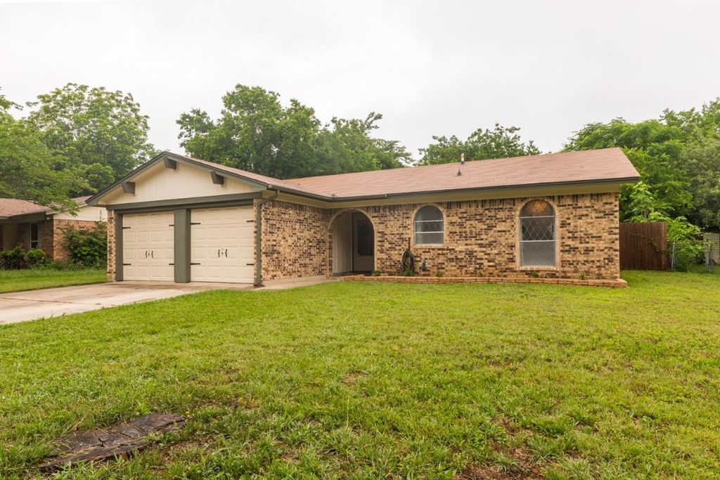520 Nathan St, Burleson, TX 76028 Trulia