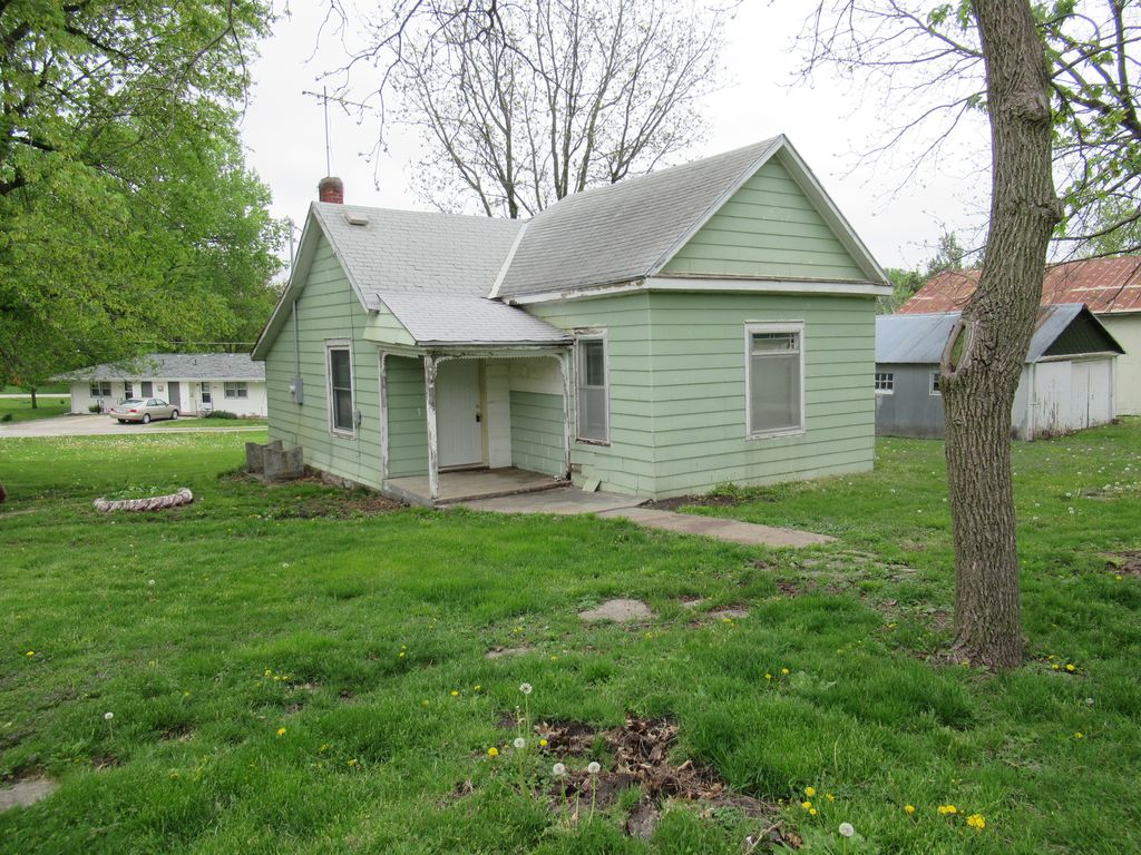 220 Locust St, Nortonville, KS 66060 Trulia