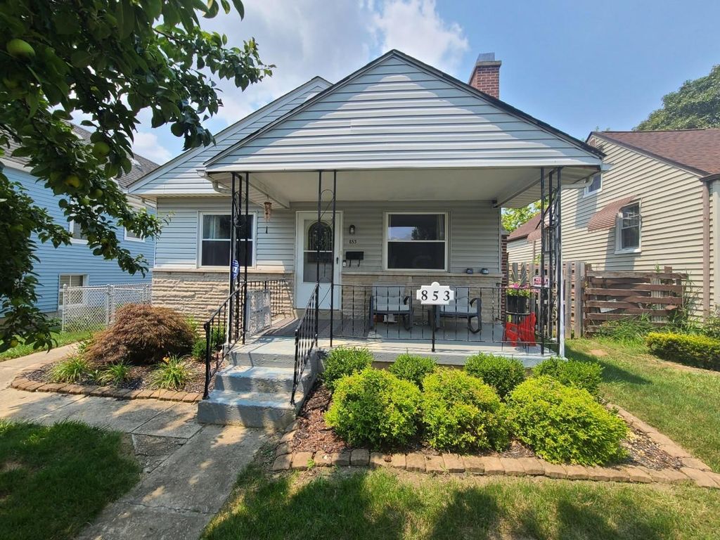 853 S Hague Ave, Columbus, OH 43204