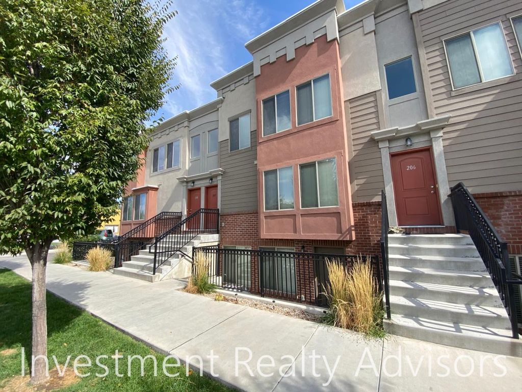 491 S Freedom Blvd, Provo, UT 84601