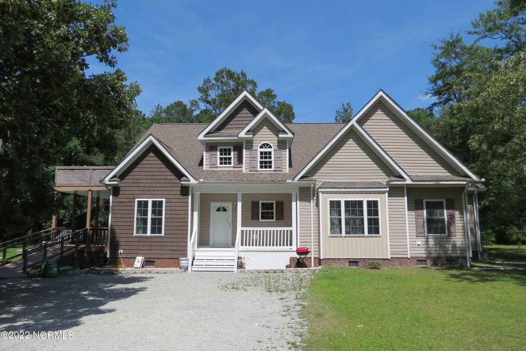 1303 Nc 306 Highway S, Grantsboro, NC 28529 SingleFamily Home for Sale
