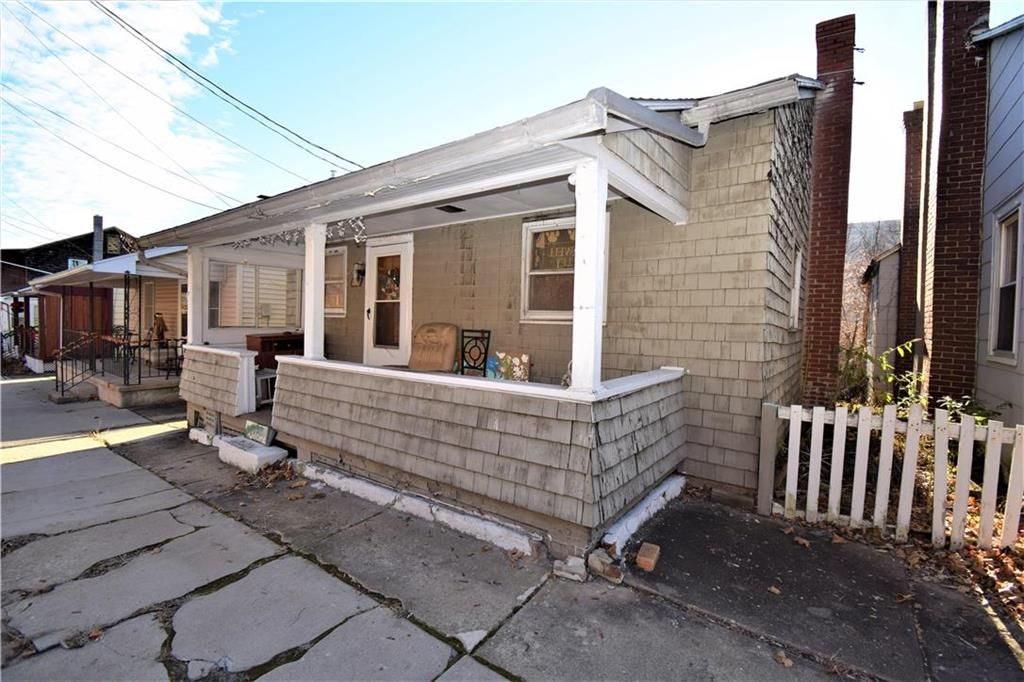 836 Mauch Chunk Rd, Palmerton, PA 18071