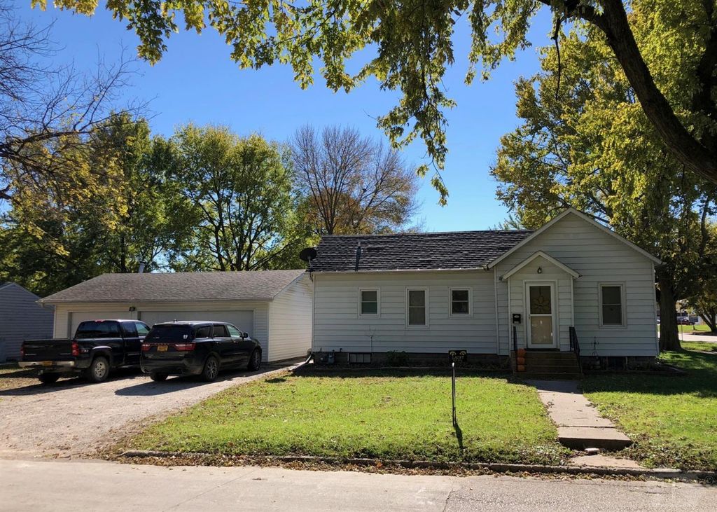 1240 Walnut St, ster City, IA 50595 Trulia